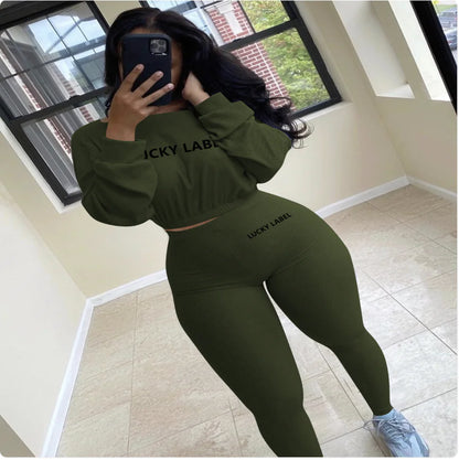 Geborduurde sport- en vrijetijdsset met ribbels en strepen